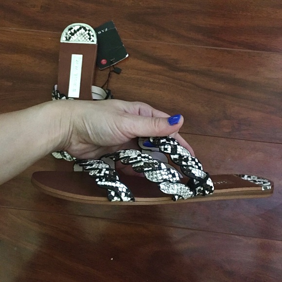 Zara leather snake print sandals - Picture 2 of 5